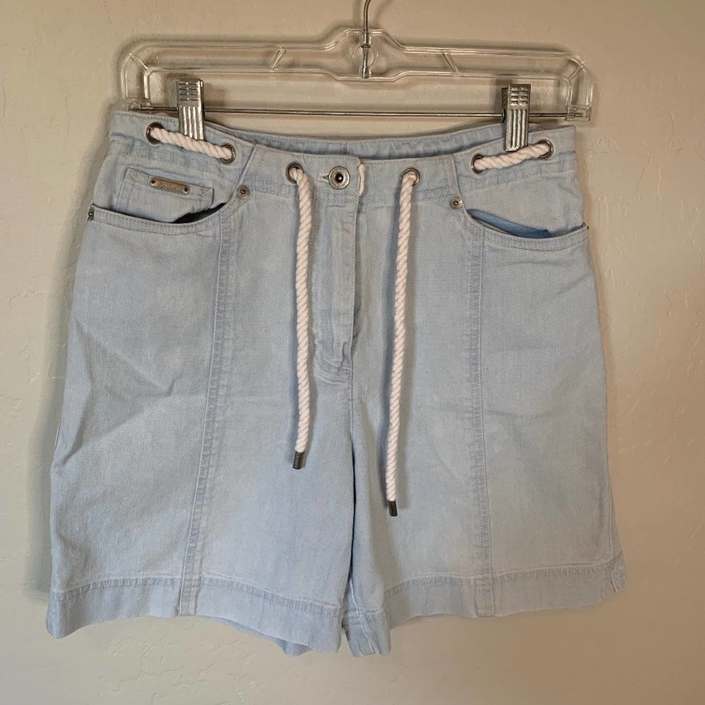 Lauren Ralph Lauren | Light Wash Hi Rise Mom Jean Short Size 4